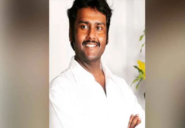 dmdk vijayakanth son press meet at madurai 